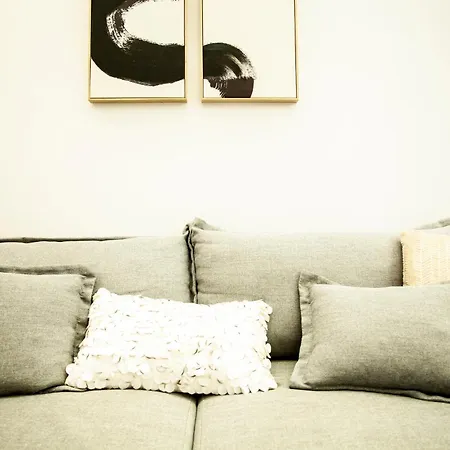 Гостевой дом Switch 9 Специя