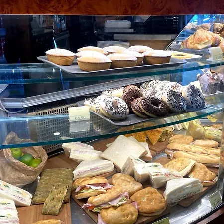 Switch 9 Гостевой дом 3*