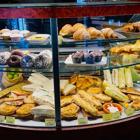 Switch 9 Vendégház