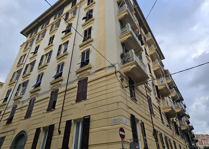 Πανσιόν Switch 9