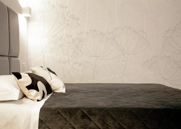 Switch 9 3* Λα Σπέτσια